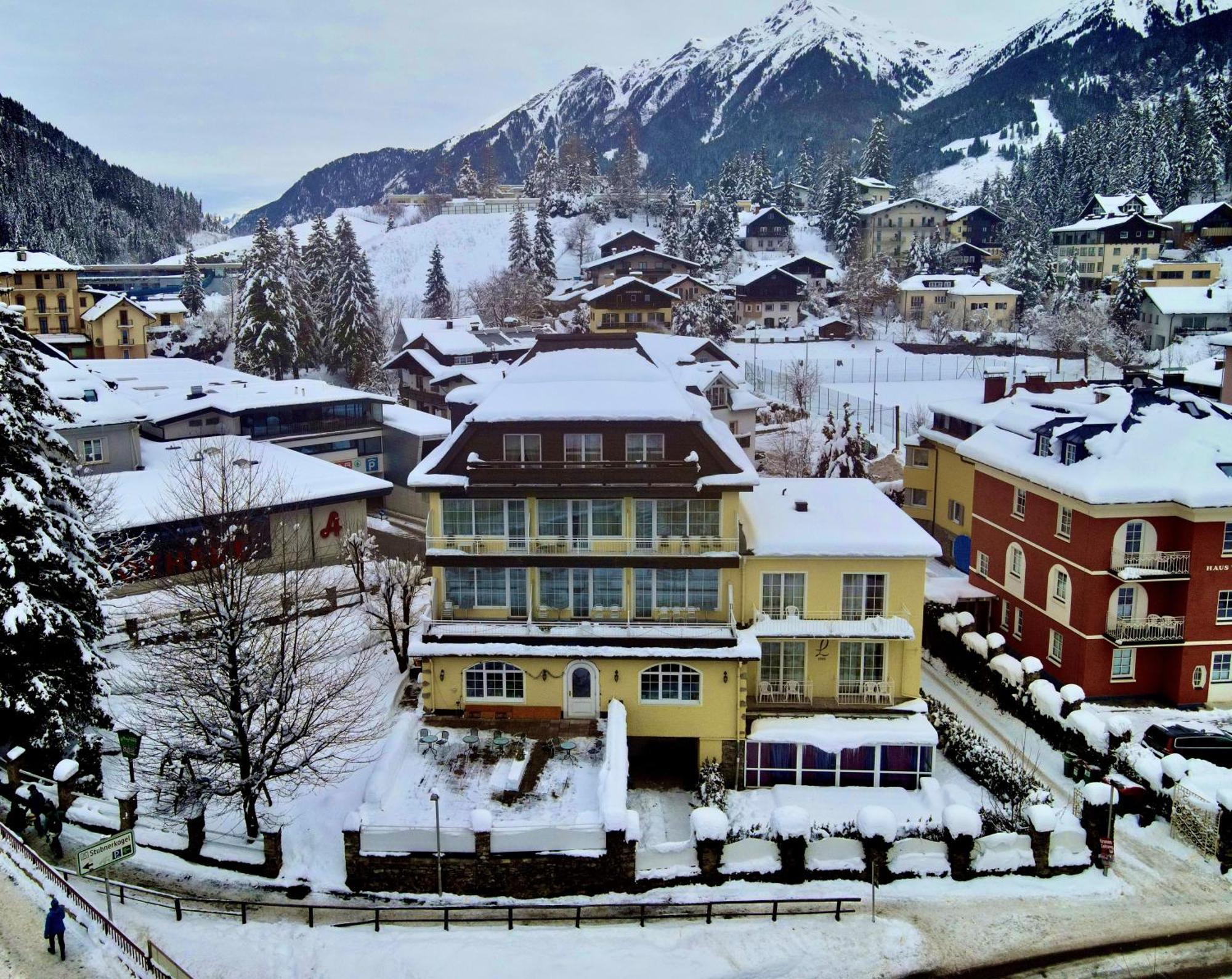 Hotel Lindenhof Bad Gastein Exterior photo