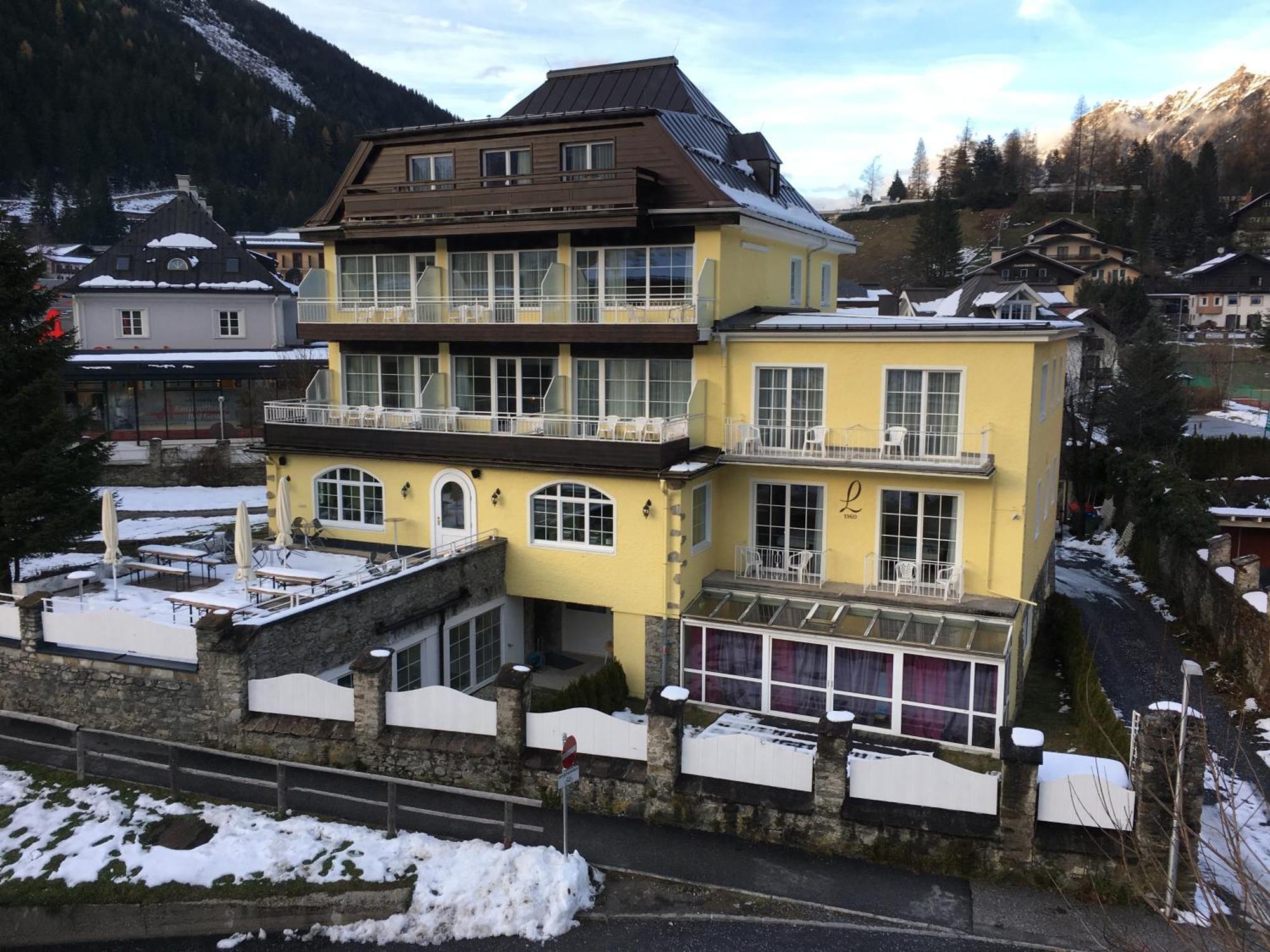 Hotel Lindenhof Bad Gastein Exterior photo